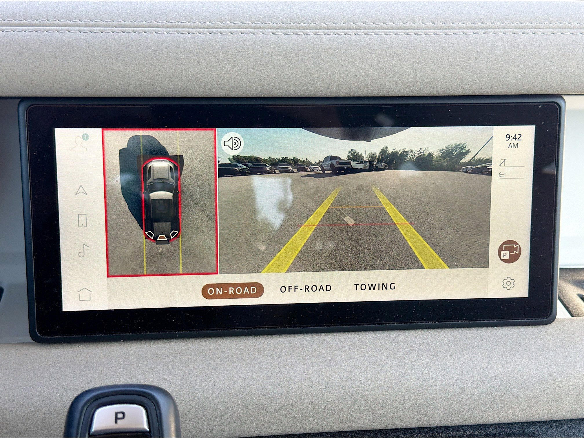 Used 2022 Land Rover Defender 110 SE image 33