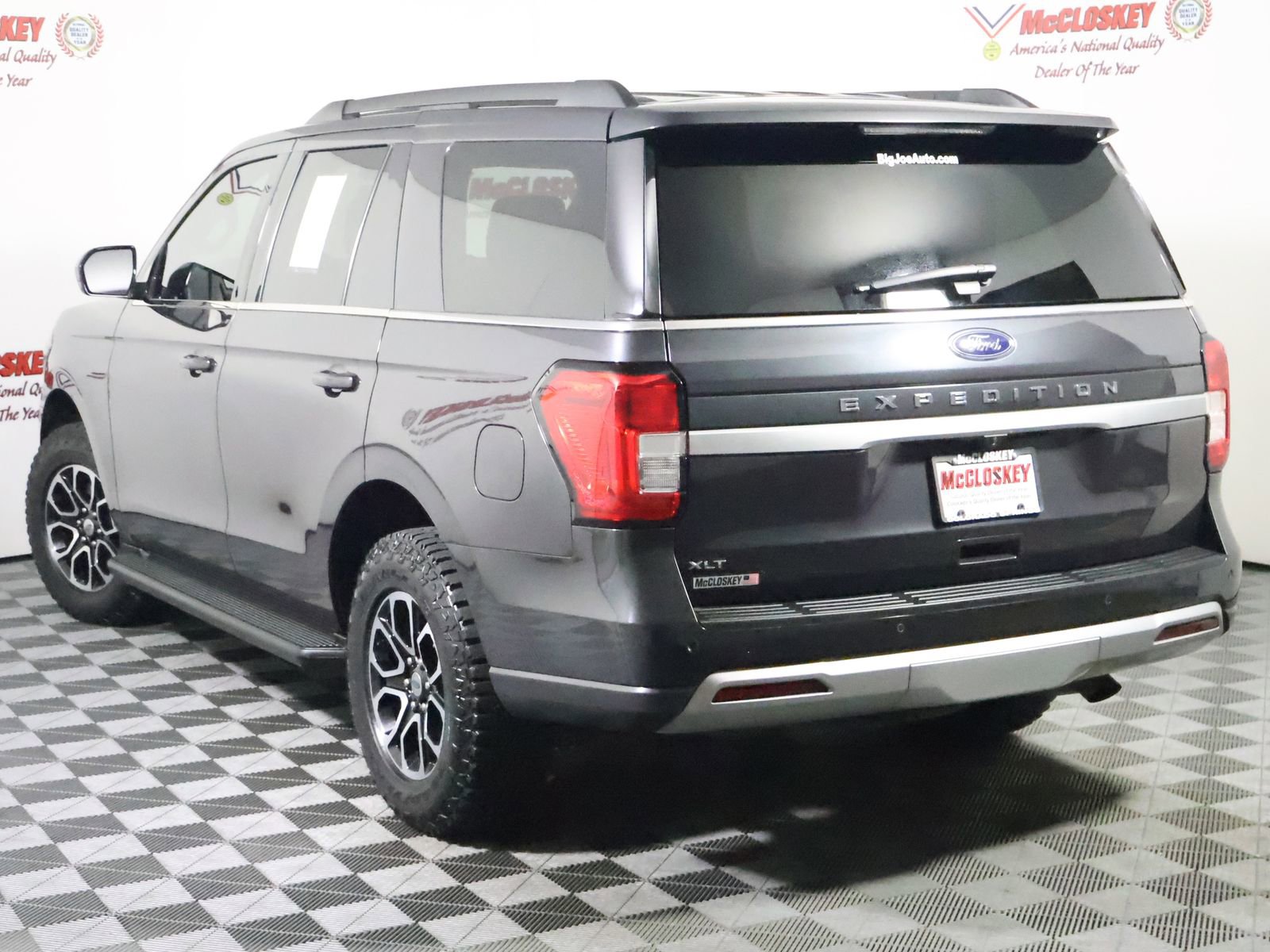 Used 2024 Ford Expedition XLT AWD/4WD image 15