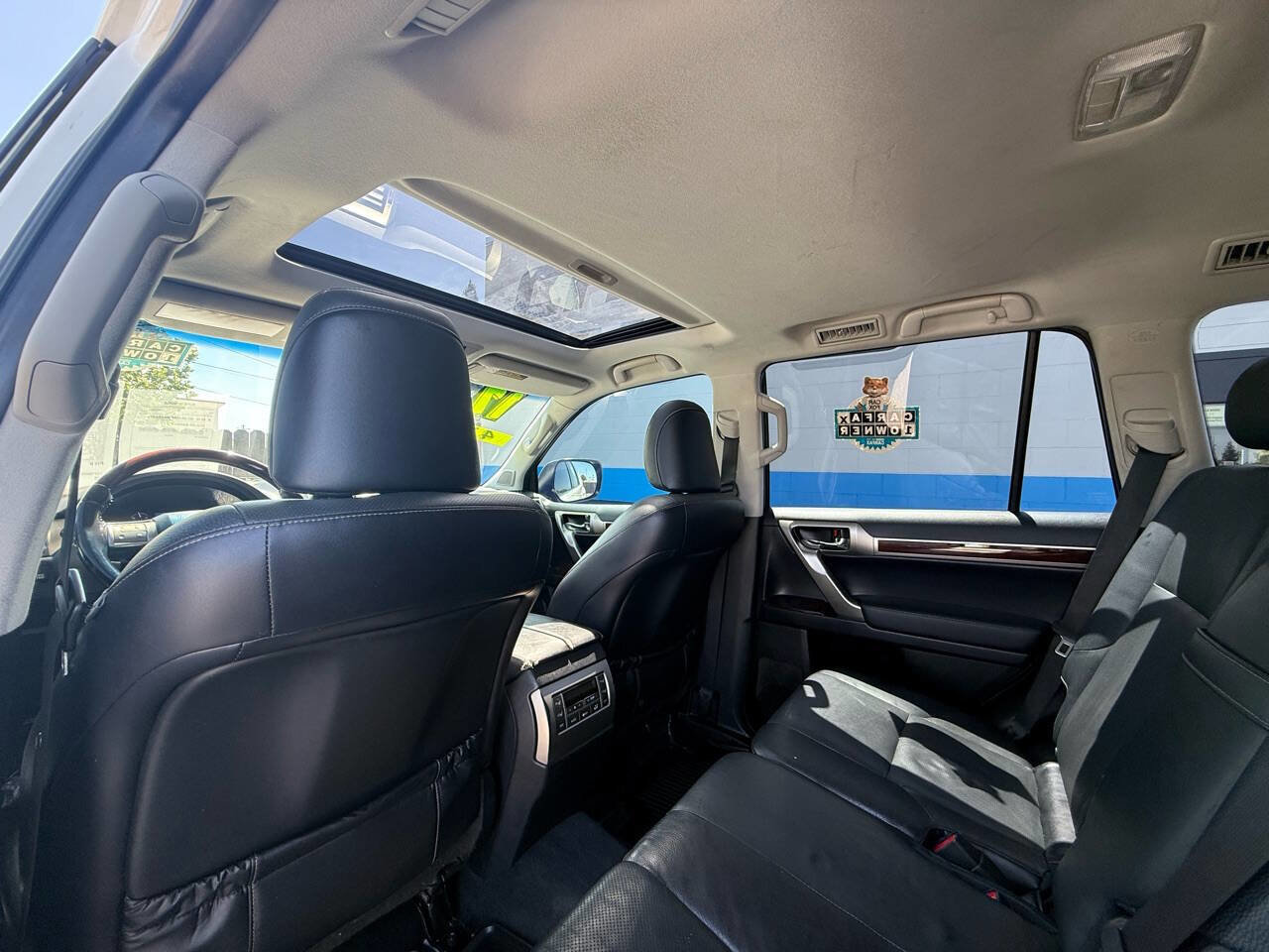 Used 2017 Lexus GX 460 image 14