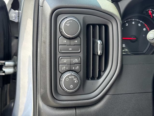 Used 2026 Chevrolet Silverado 2500 Custom w/ Custom Value Package AWD/4WD image 27
