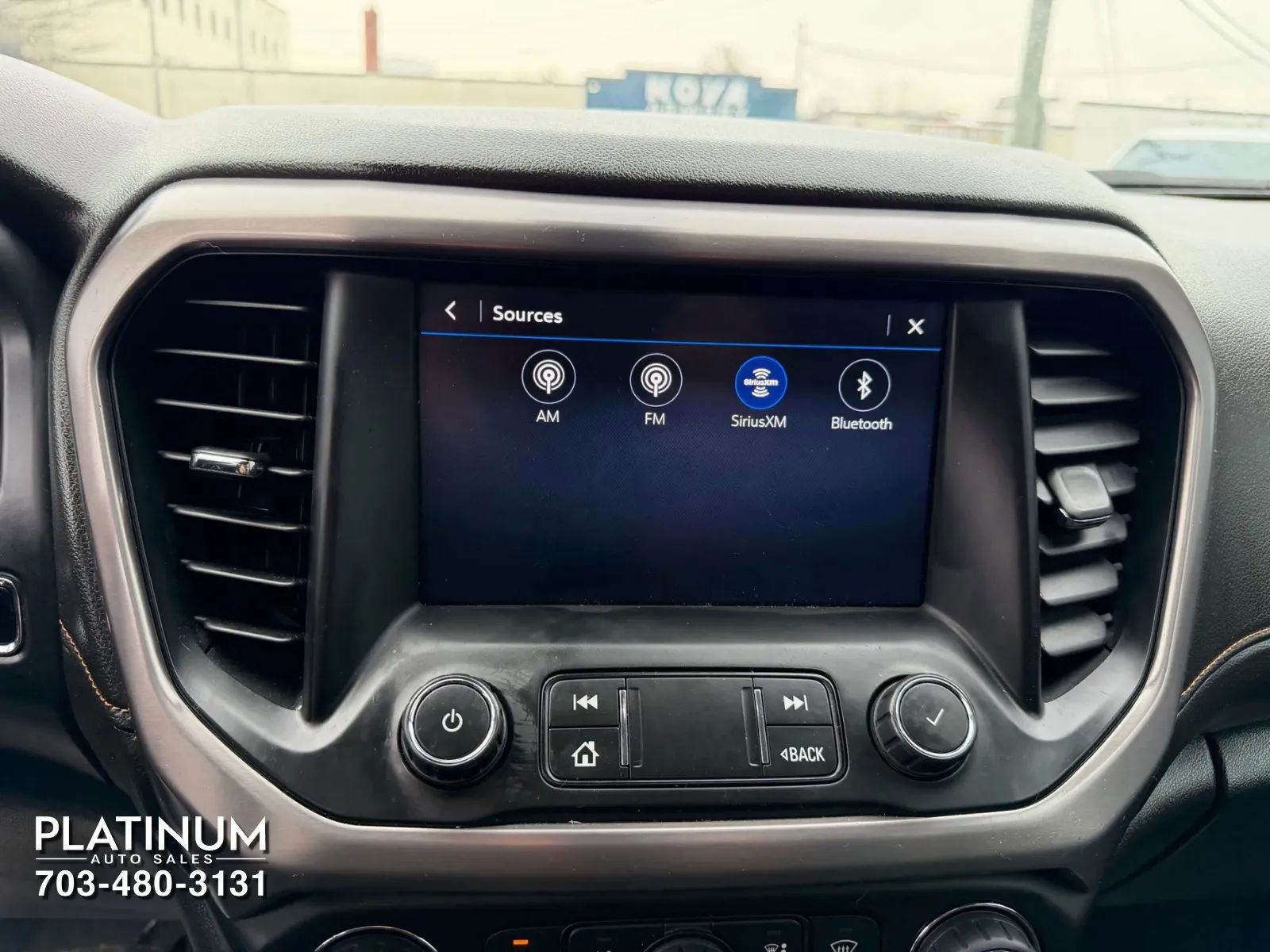 Used 2022 GMC Acadia AT4 w/ Preferred Package image 11