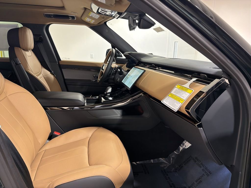 New 2026 Land Rover Range Rover Sport Dynamic SE image 25