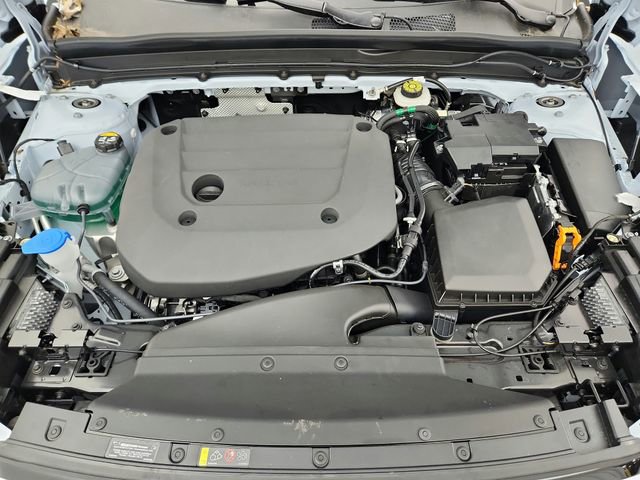 New 2026 Volvo XC40 B5 Plus w/ Protection Package Premier image 27