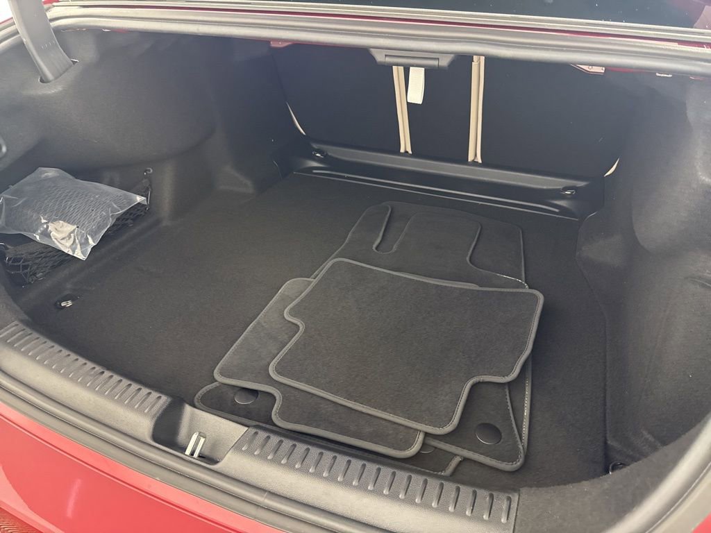 Certified 2025 Mercedes-Benz E 350 4MATIC Sedan image 27