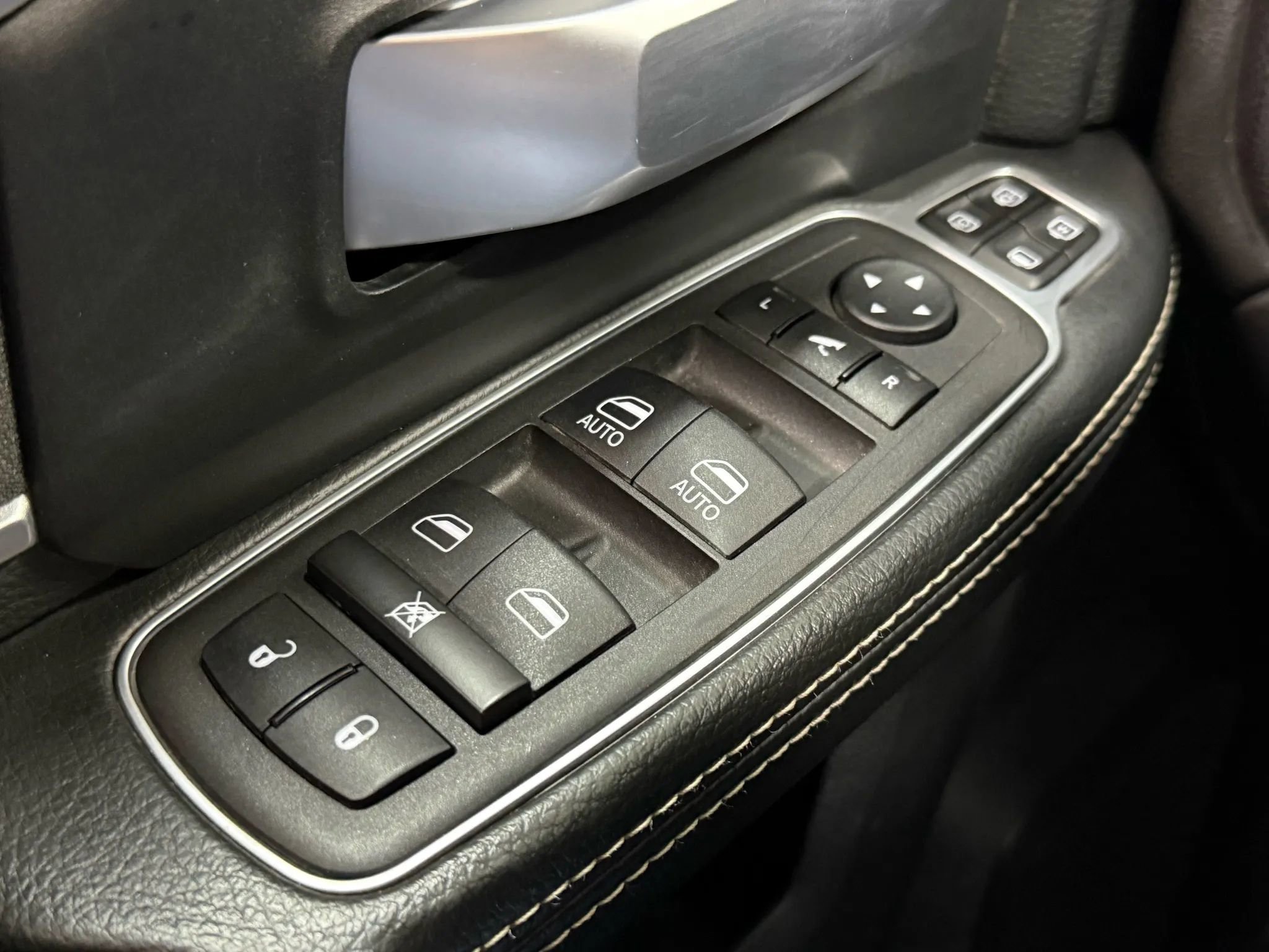 Used 2024 RAM 2500 Big Horn image 26