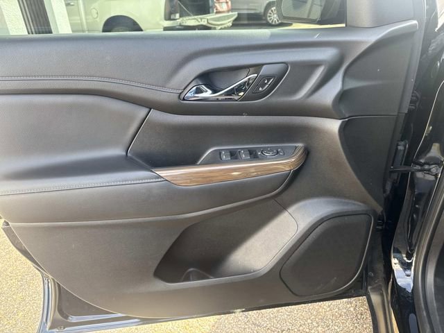 Used 2023 GMC Acadia SLE w/ Elevation Edition image 24