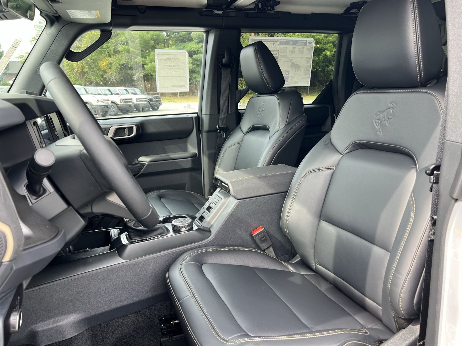 New 2026 Ford Bronco Badlands AWD/4WD image 21