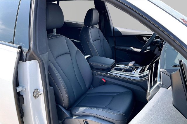 New 2026 Audi Q8 Premium Plus AWD/4WD image 7