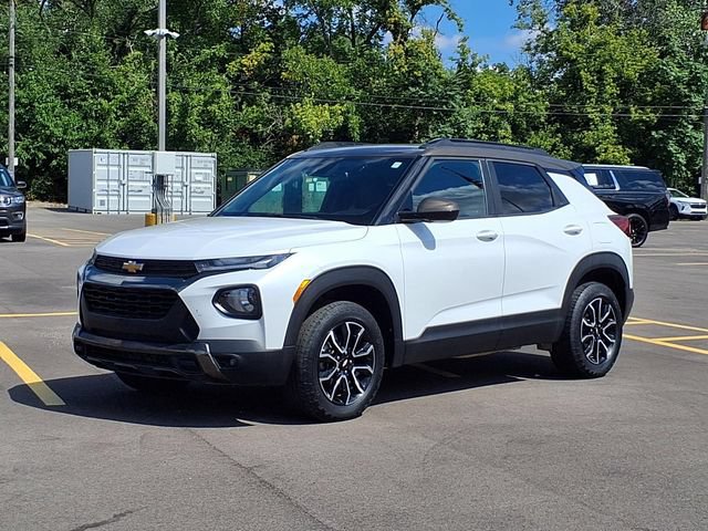 Used 2021 Chevrolet TrailBlazer ACTIV w/ Convenience Package AWD/4WD image 1