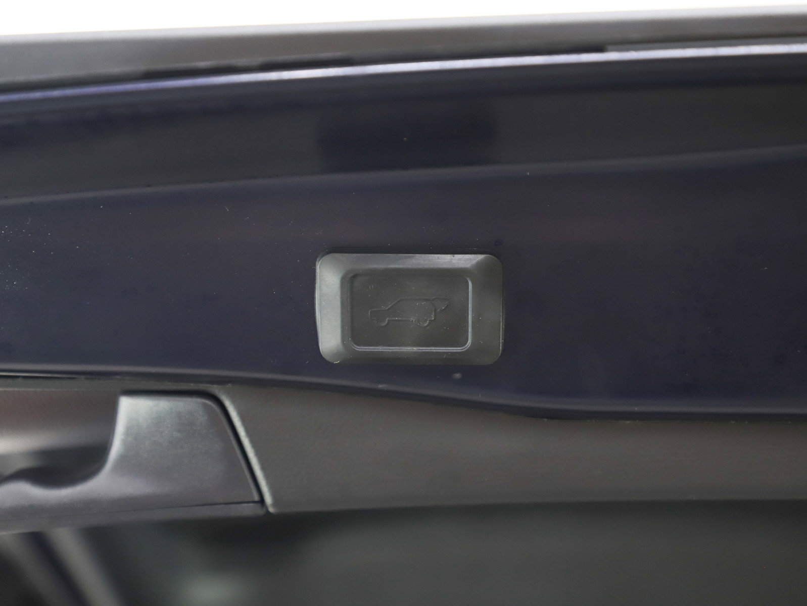 Used 2025 Toyota RAV4 Limited w/ Weather Package image 17