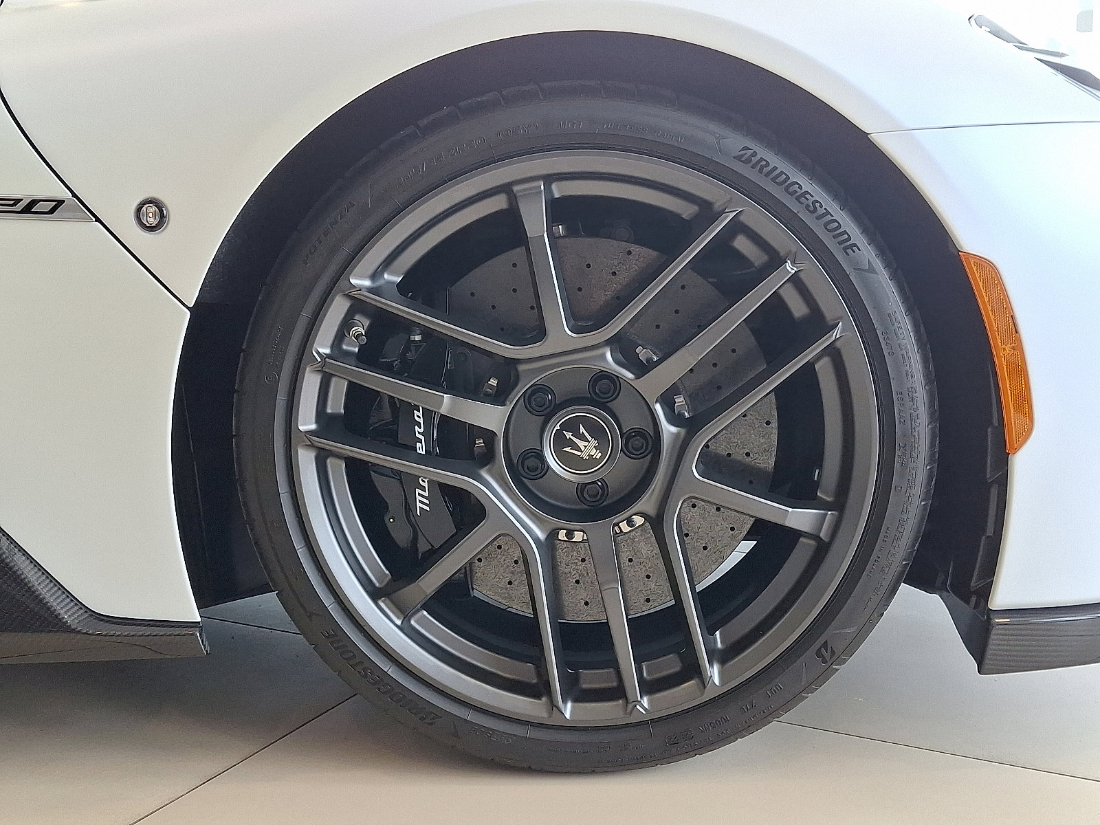 New 2023 Maserati MC20 Coupe image 5