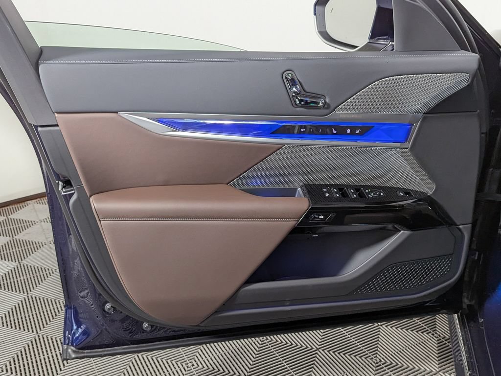 New 2026 BMW i7 xDrive60 AWD/4WD image 10