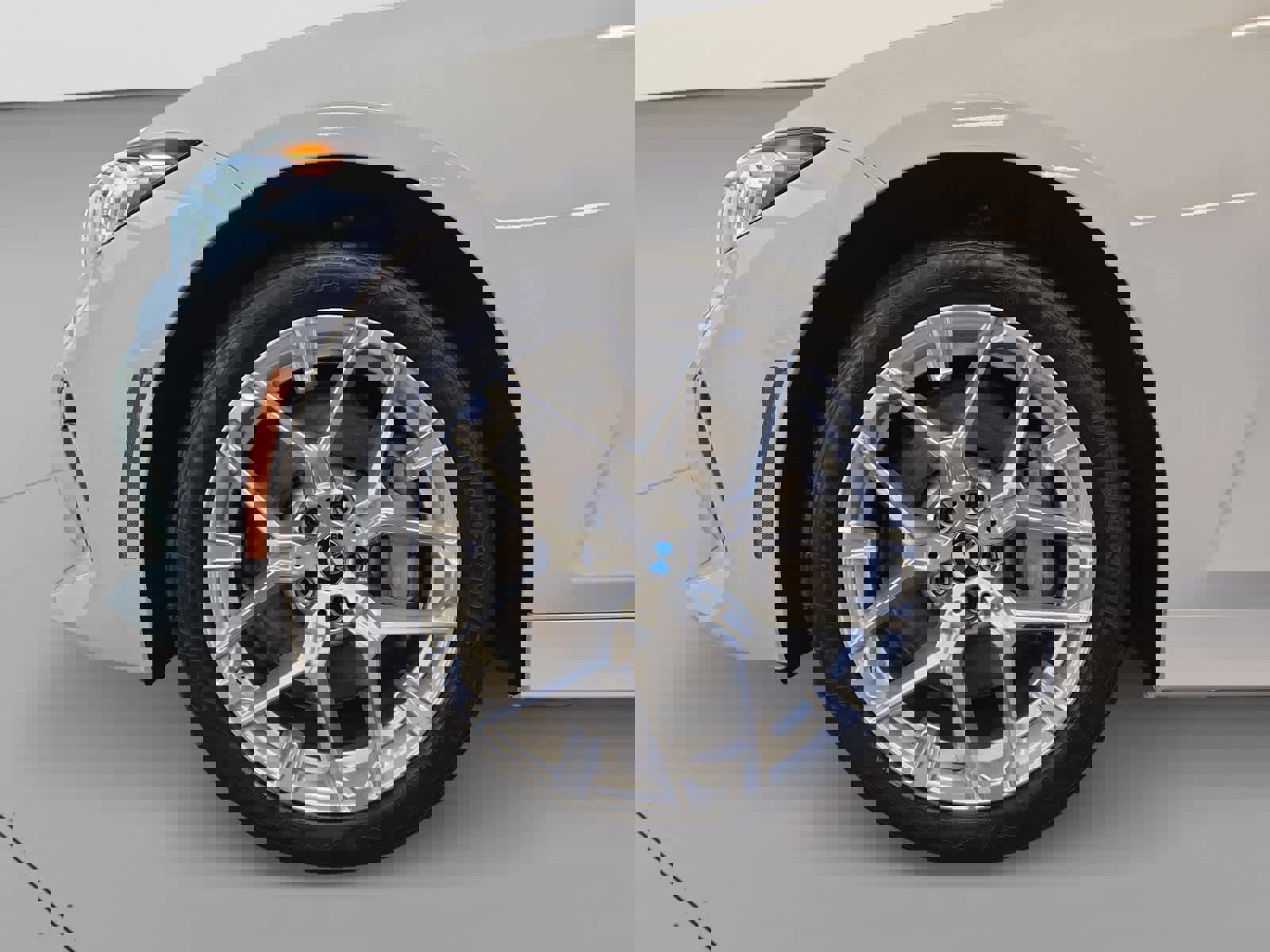 Used 2025 BMW 330i xDrive Sedan image 9