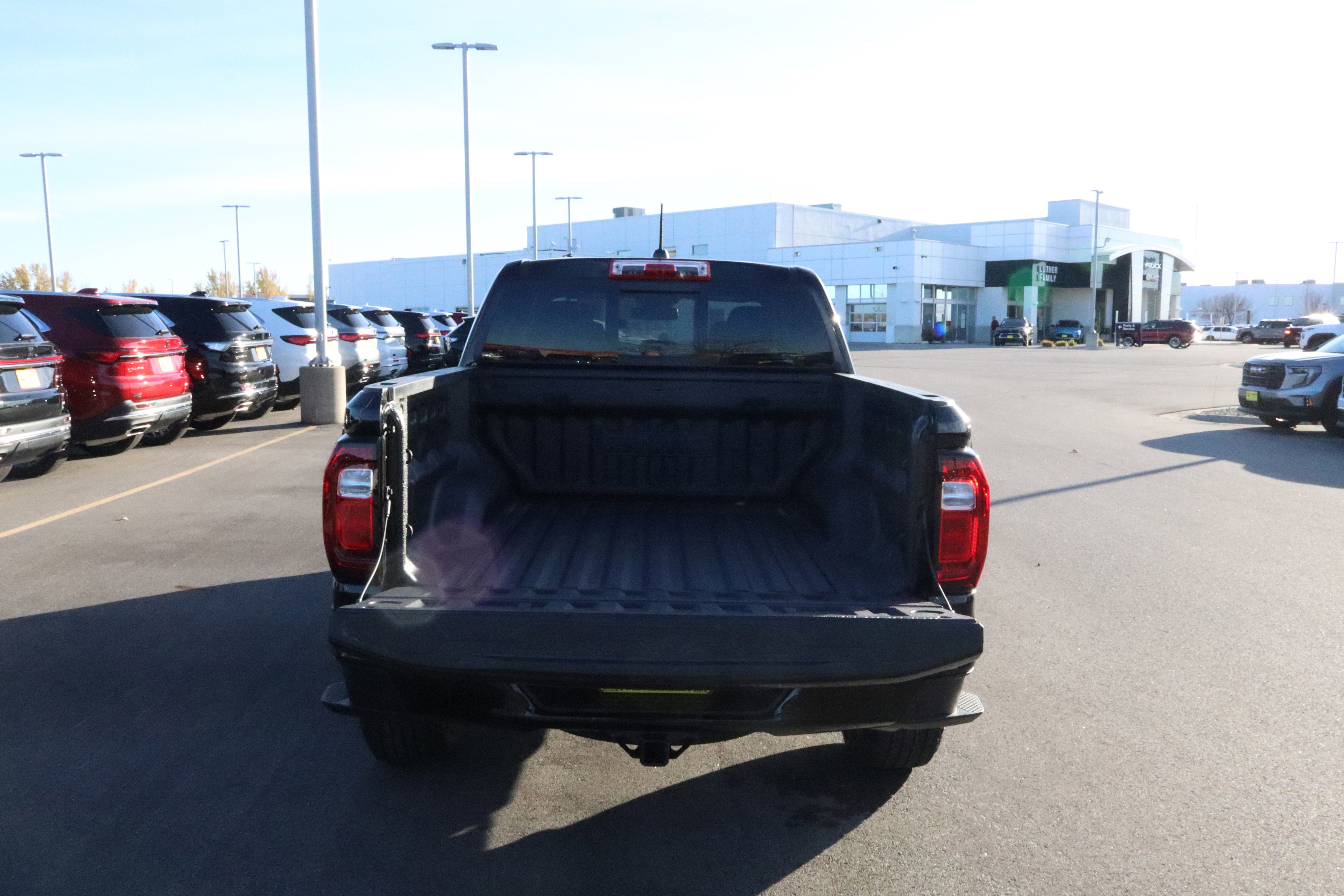 New 2026 GMC Canyon Elevation w/ Convenience Package image 17