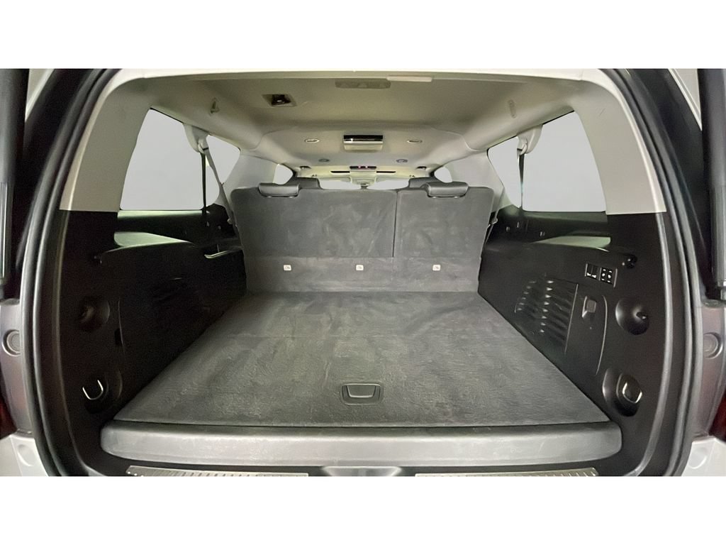 Used 2018 Chevrolet Suburban LT AWD/4WD image 18