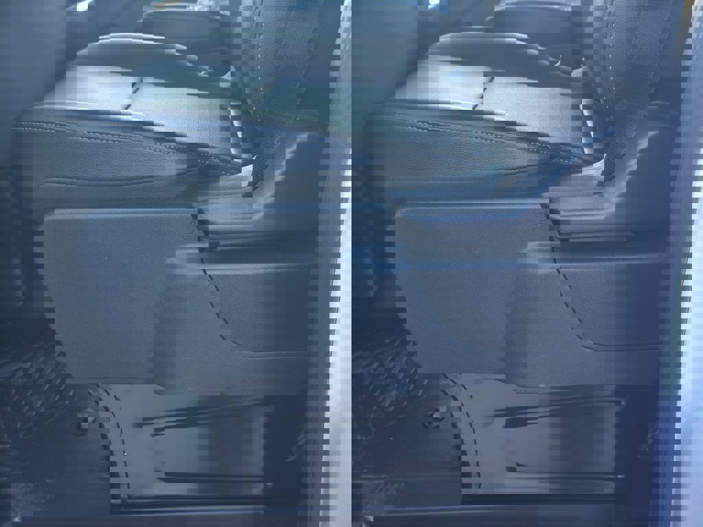 New 2026 Ford Transit 250 148 Medium Roof w/ Load Area Protection Package image 23