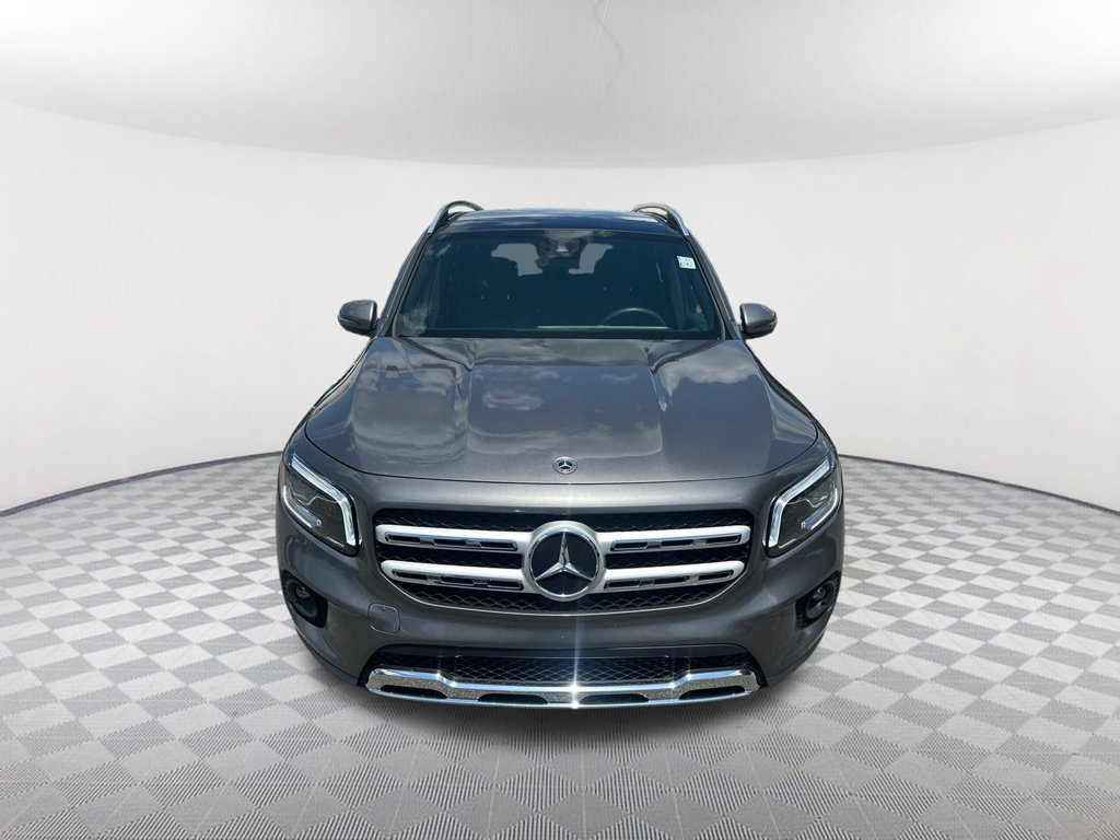 Used 2021 Mercedes-Benz GLB 250 4MATIC image 2