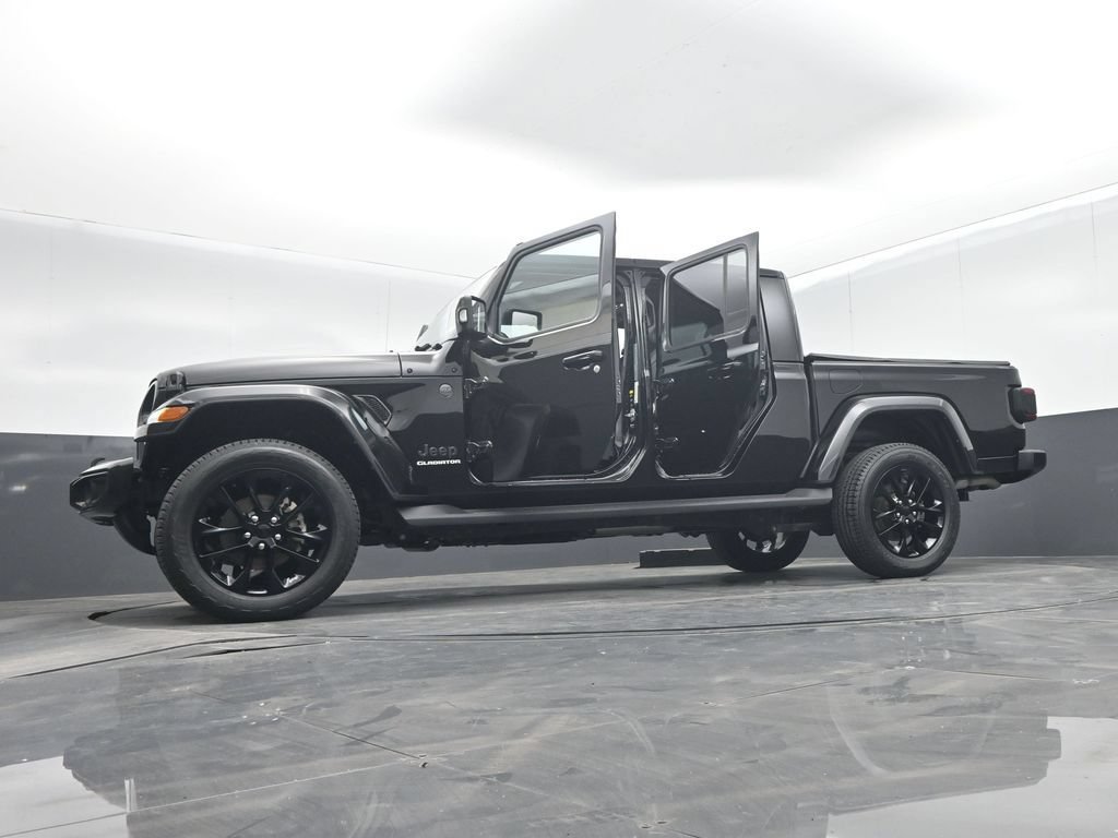 Used 2022 Jeep Gladiator Overland AWD/4WD image 72