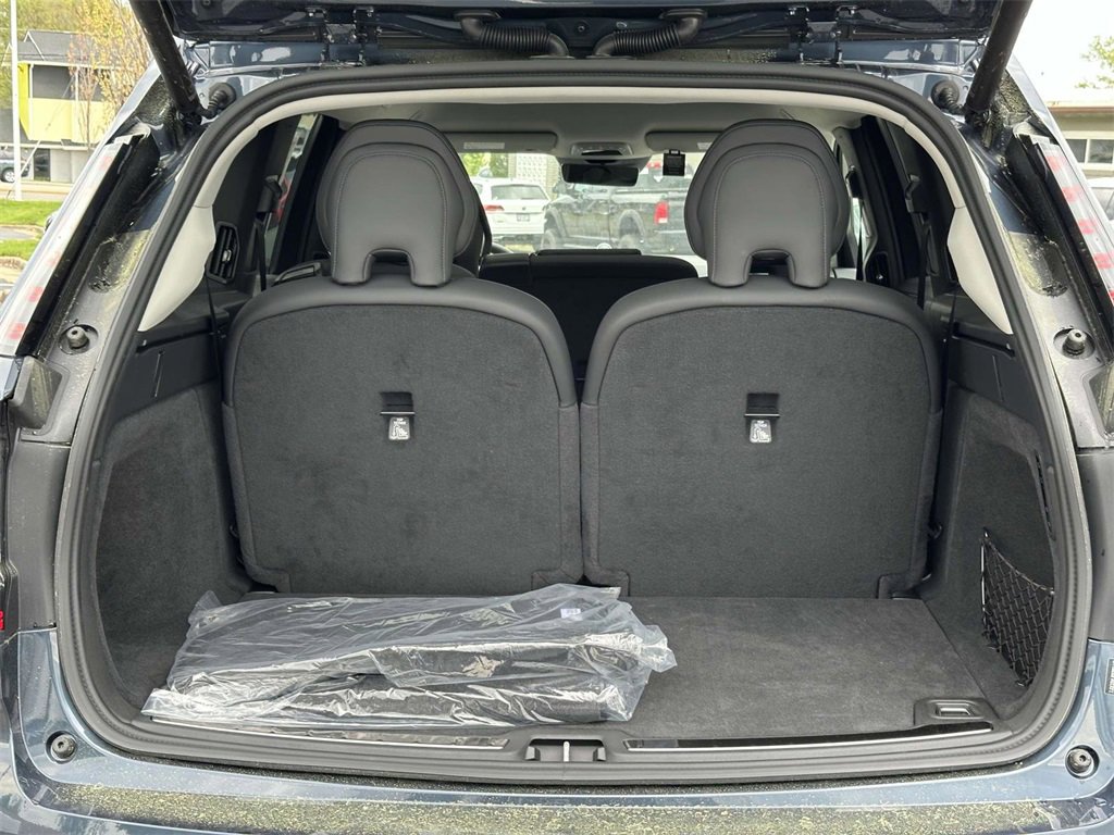 New 2025 Volvo EX90 Ultra image 12