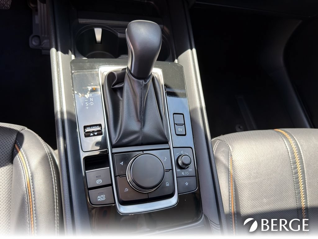 Certified 2025 MAZDA CX-50 AWD 2.5 Hybrid w/ Premium Pkg image 24