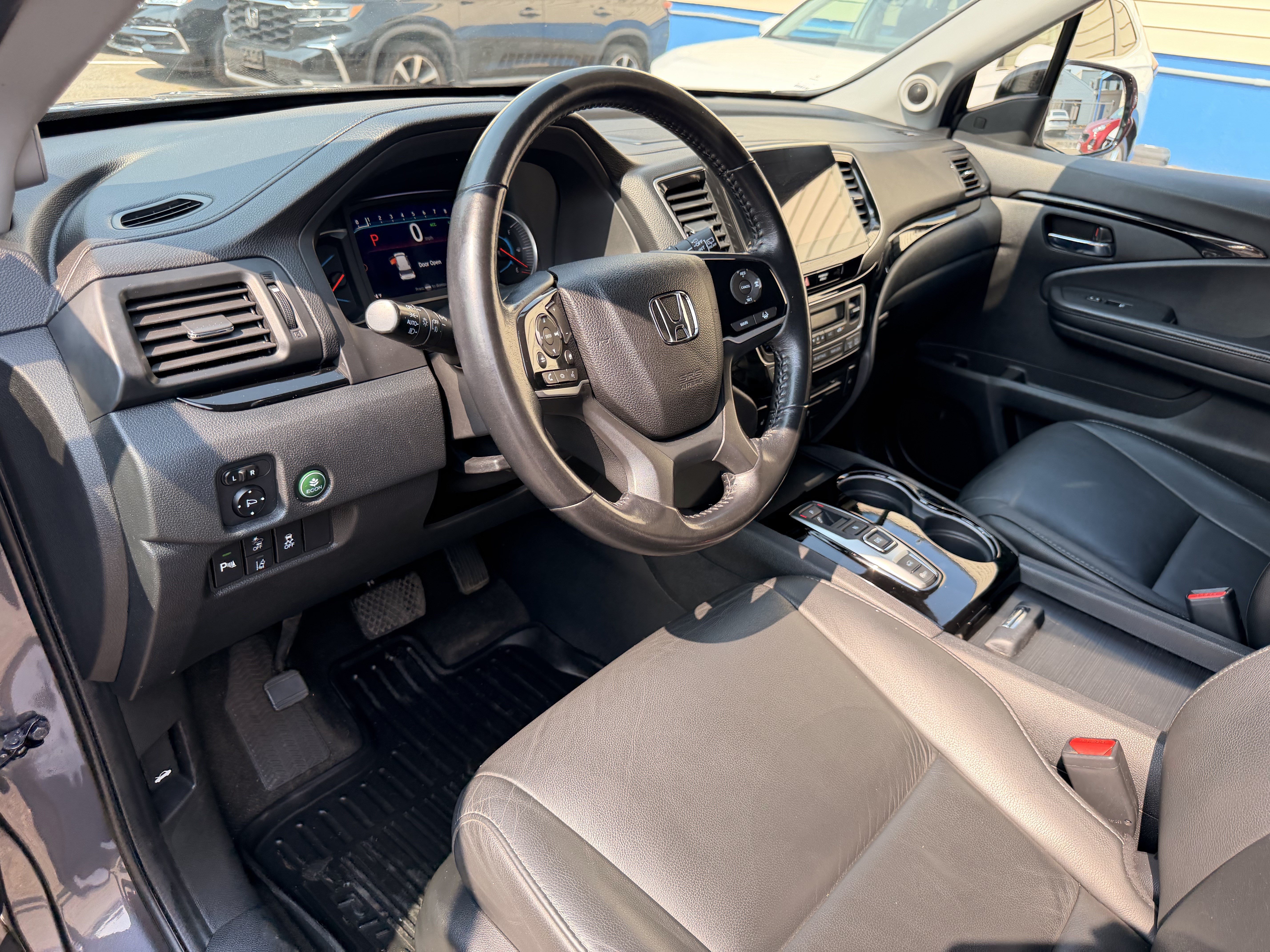 Used 2021 Honda Pilot Touring image 14