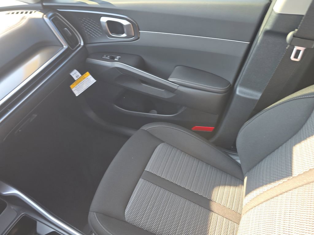 New 2026 Kia Sorento LX image 16