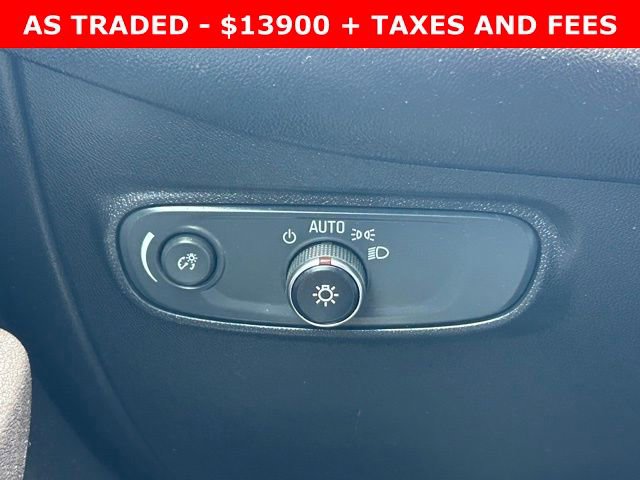 Used 2018 Chevrolet Equinox LS FWD image 19