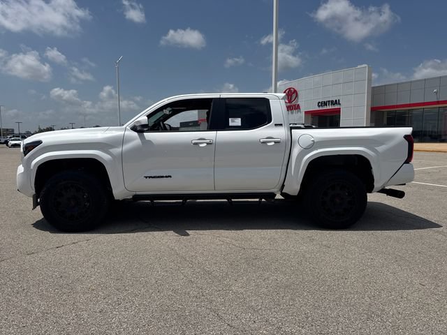 New 2026 Toyota Tacoma SR5 AWD/4WD image 3
