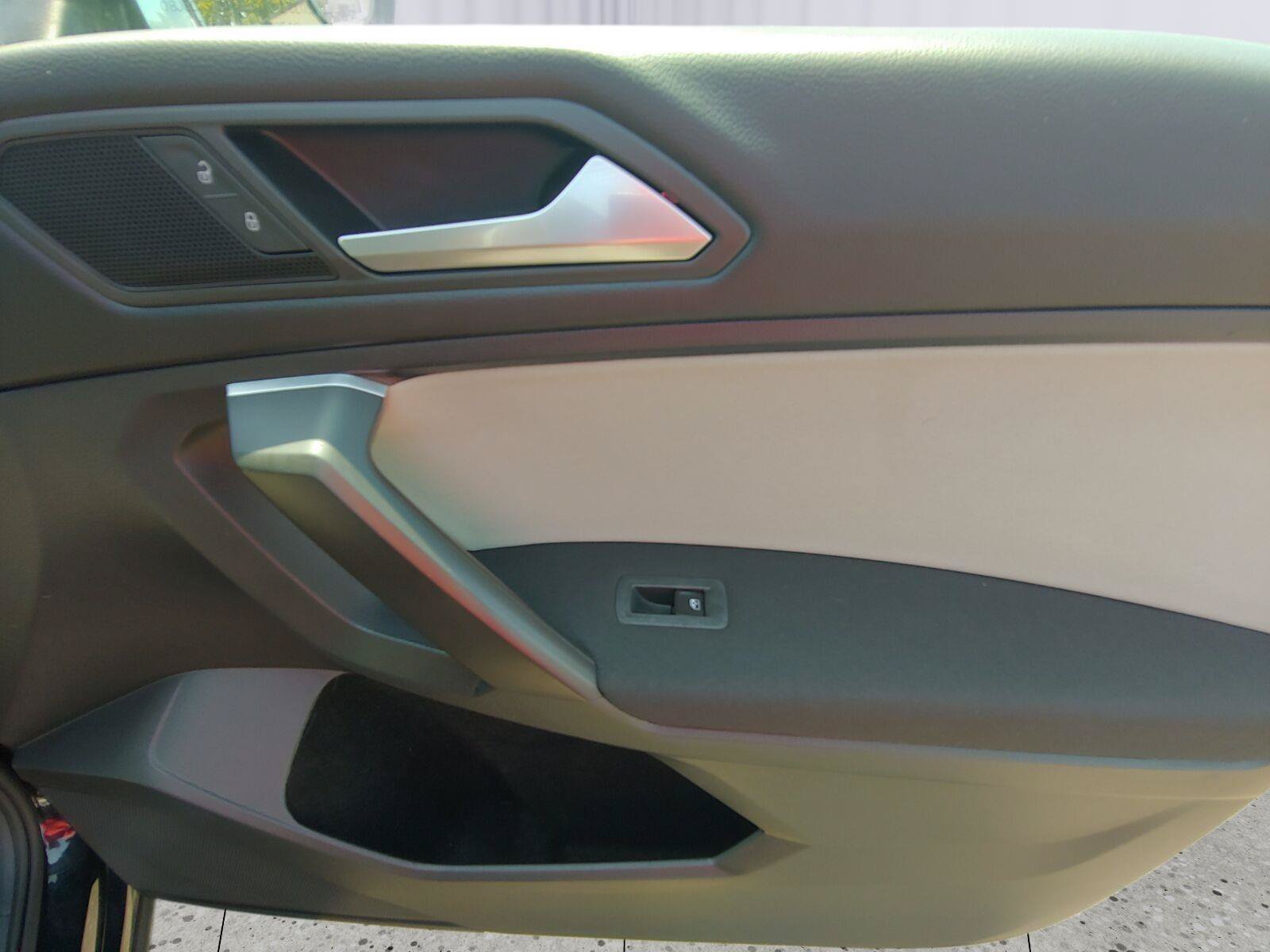 Used 2021 Volkswagen Tiguan S FWD image 18