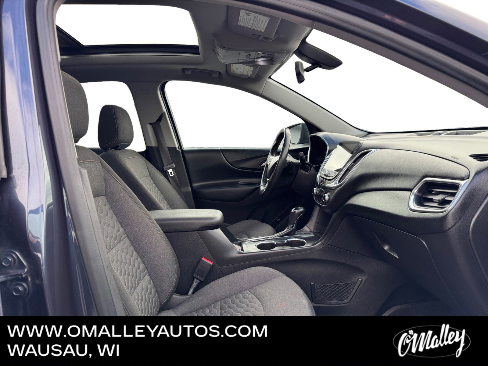 Used 2018 Chevrolet Equinox LT w/ Sun & Infotainment Package image 14