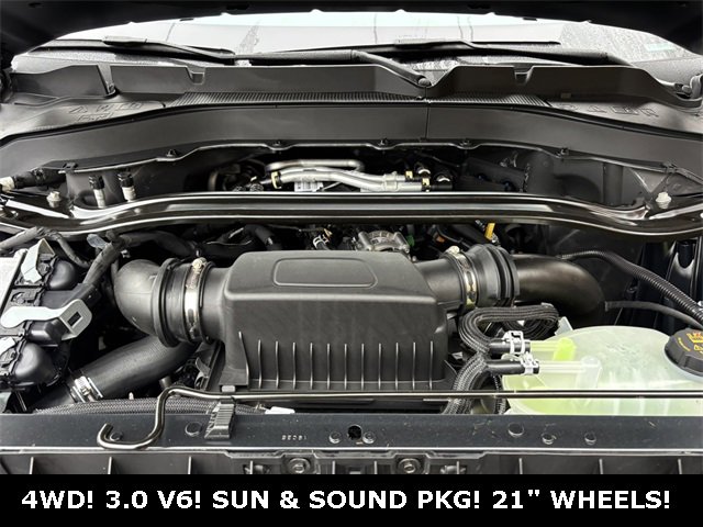 New 2026 Ford Explorer ST w/ Sun And Sound Package image 32