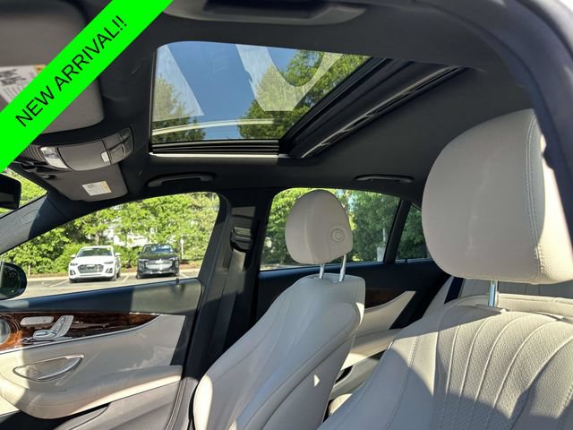 Used 2017 Mercedes-Benz E 300 4MATIC image 23