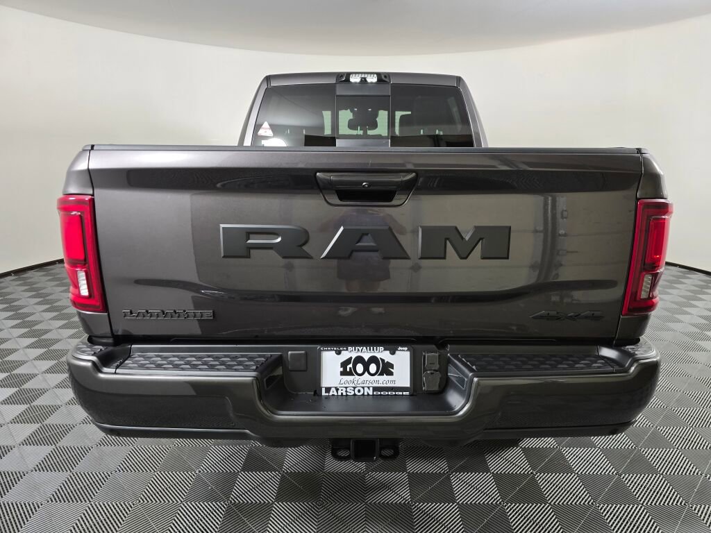 New 2025 RAM 3500 Big Horn image 31