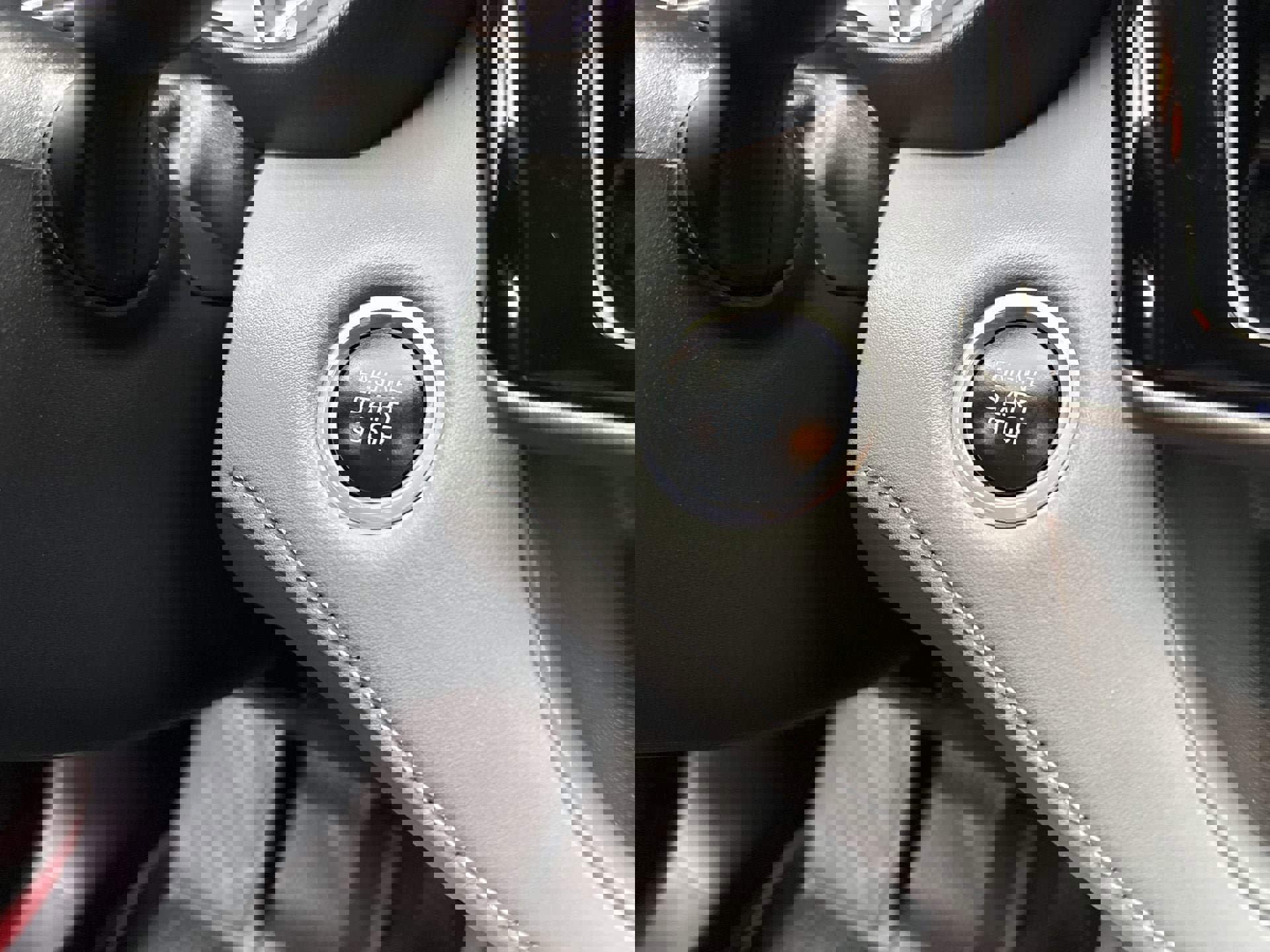 Used 2024 Toyota Highlander XLE image 19