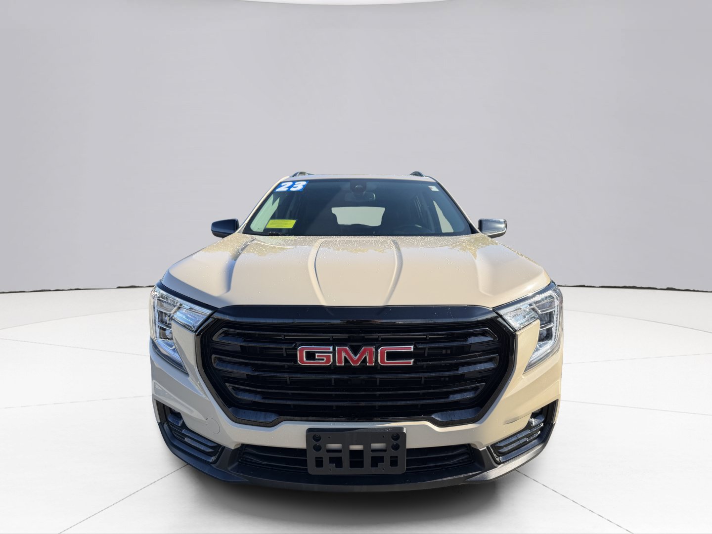 Used 2023 GMC Terrain SLT w/ Elevation Edition AWD/4WD image 8