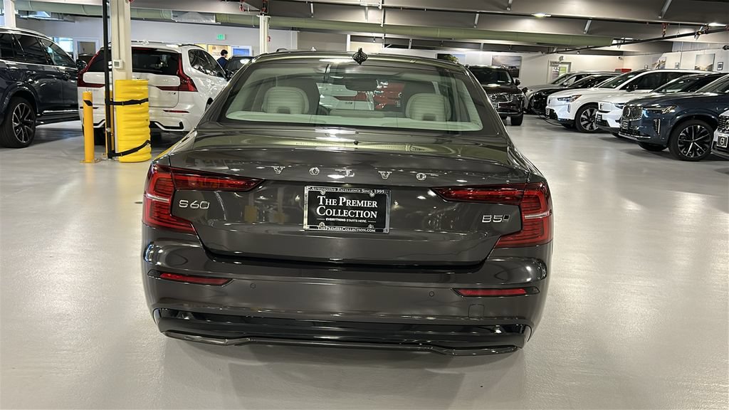 Used 2024 Volvo S60 B5 Plus AWD/4WD image 7