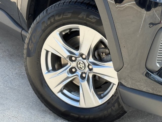 Used 2024 Toyota RAV4 XLE FWD image 2