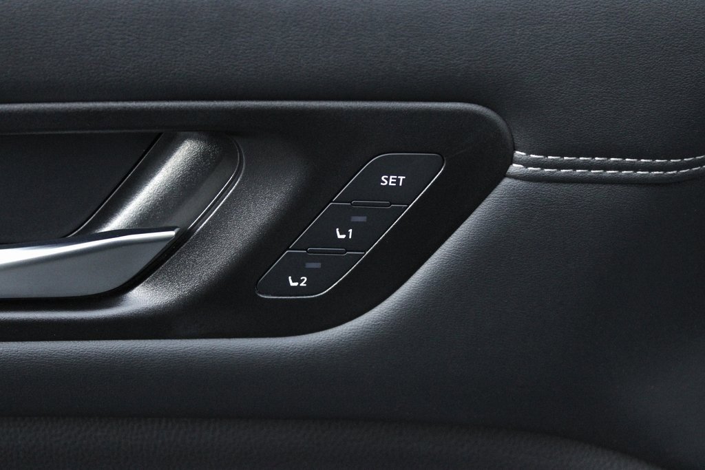 Certified 2023 Nissan Pathfinder Platinum image 46