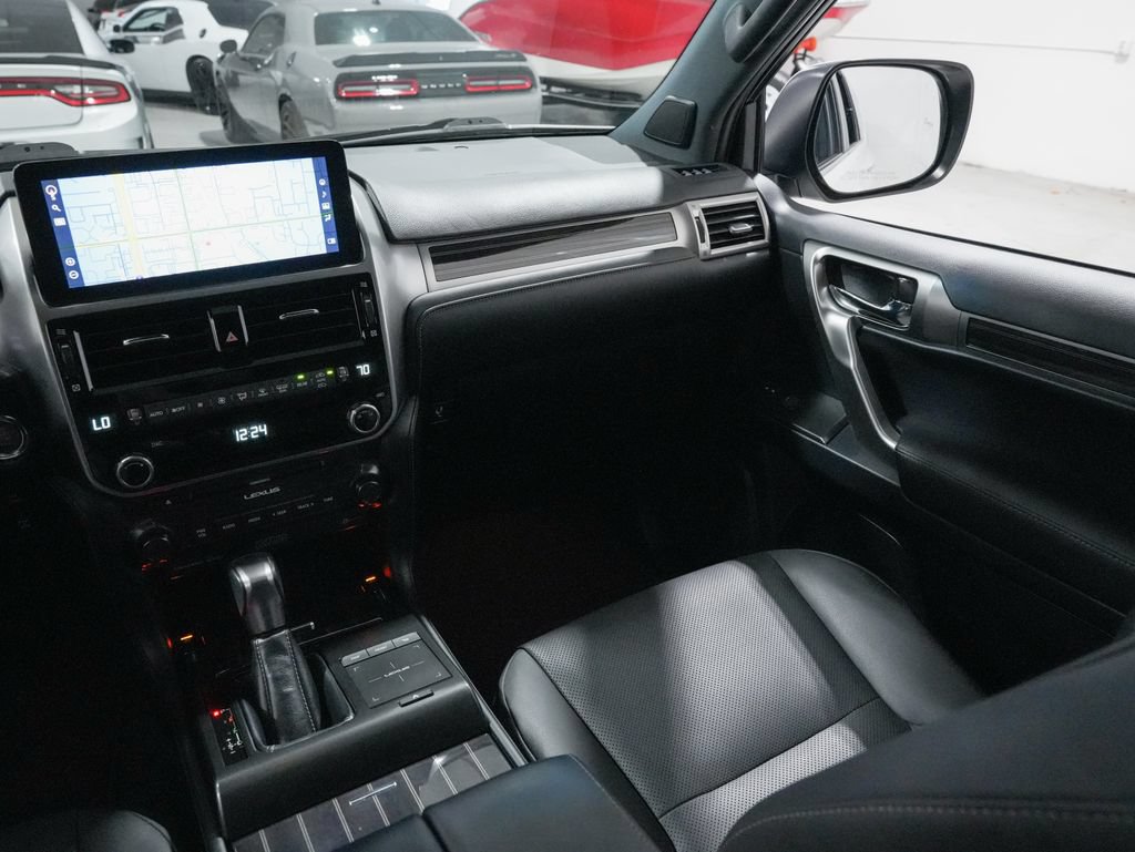 Used 2023 Lexus GX 460 Premium w/ Premium Plus Package AWD/4WD image 25