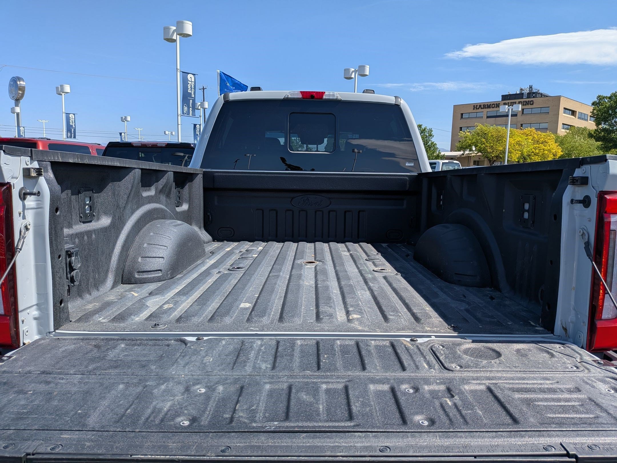 Certified 2026 Ford F350 Platinum AWD/4WD image 32