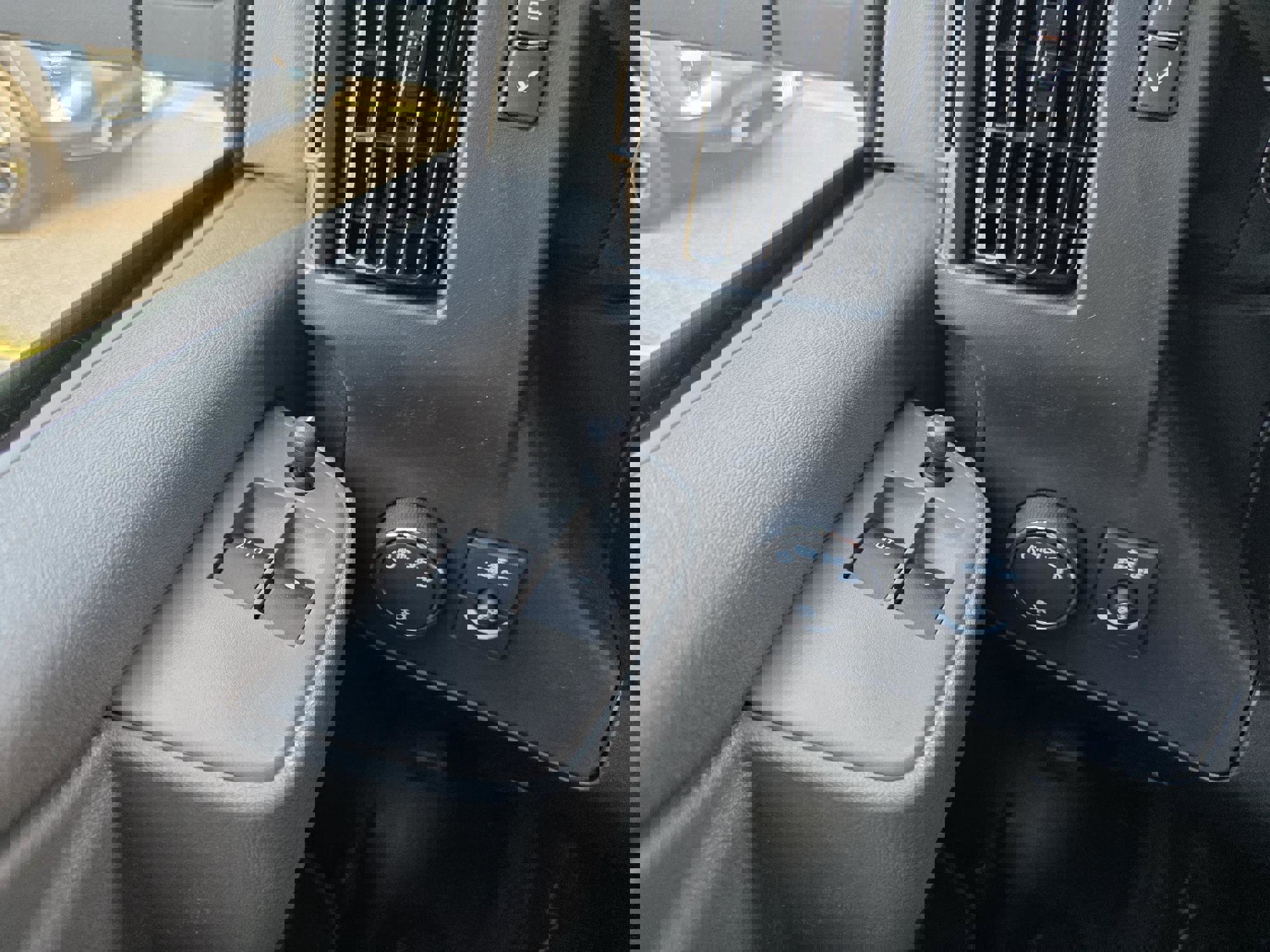 New 2025 Chevrolet Express 3500 w/ Driver Convenience Package image 11