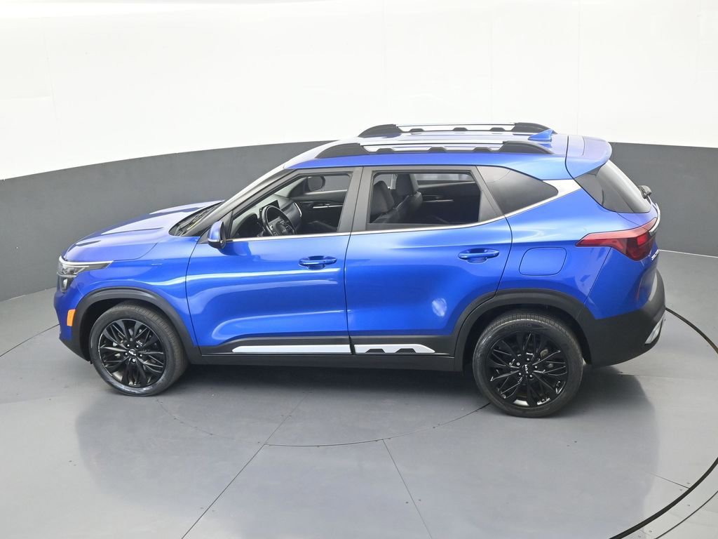 Used 2022 Kia Seltos Nightfall Edition image 47