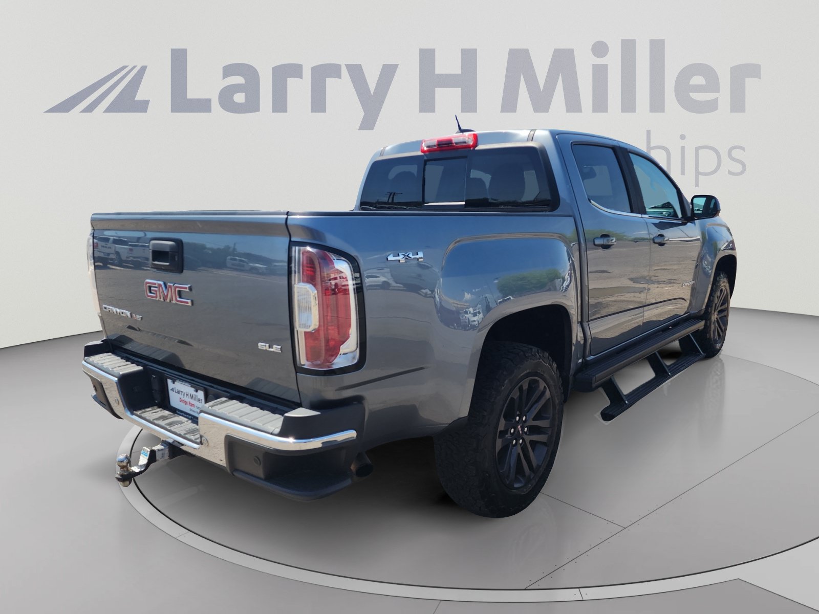 Used 2019 GMC Canyon SLE w/ Driver Alert Package AWD/4WD image 5