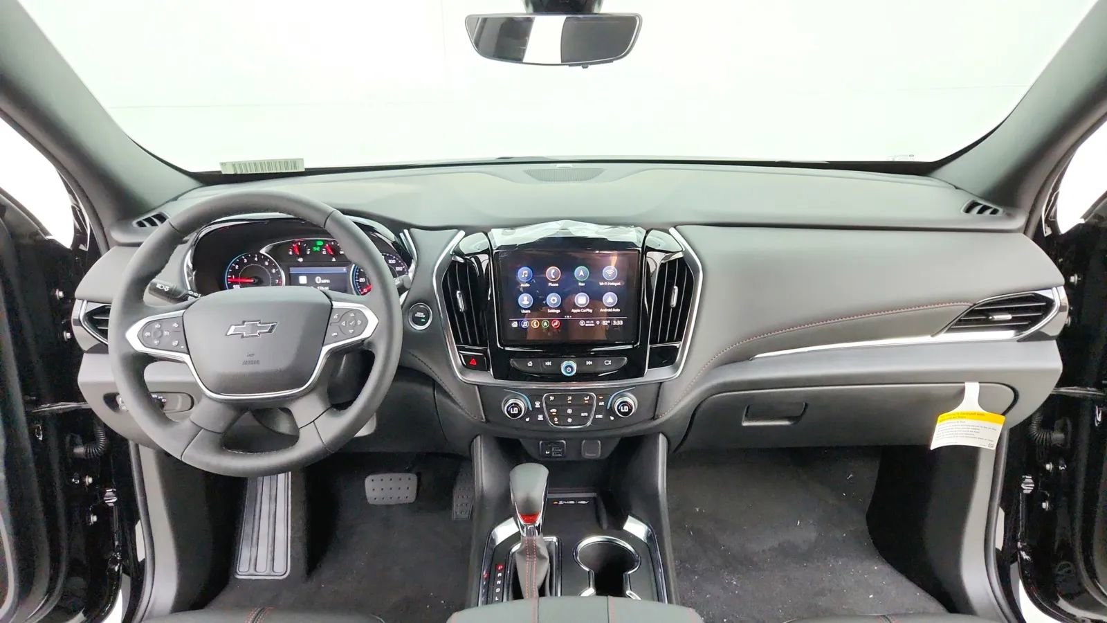 Used 2023 Chevrolet Traverse RS image 53