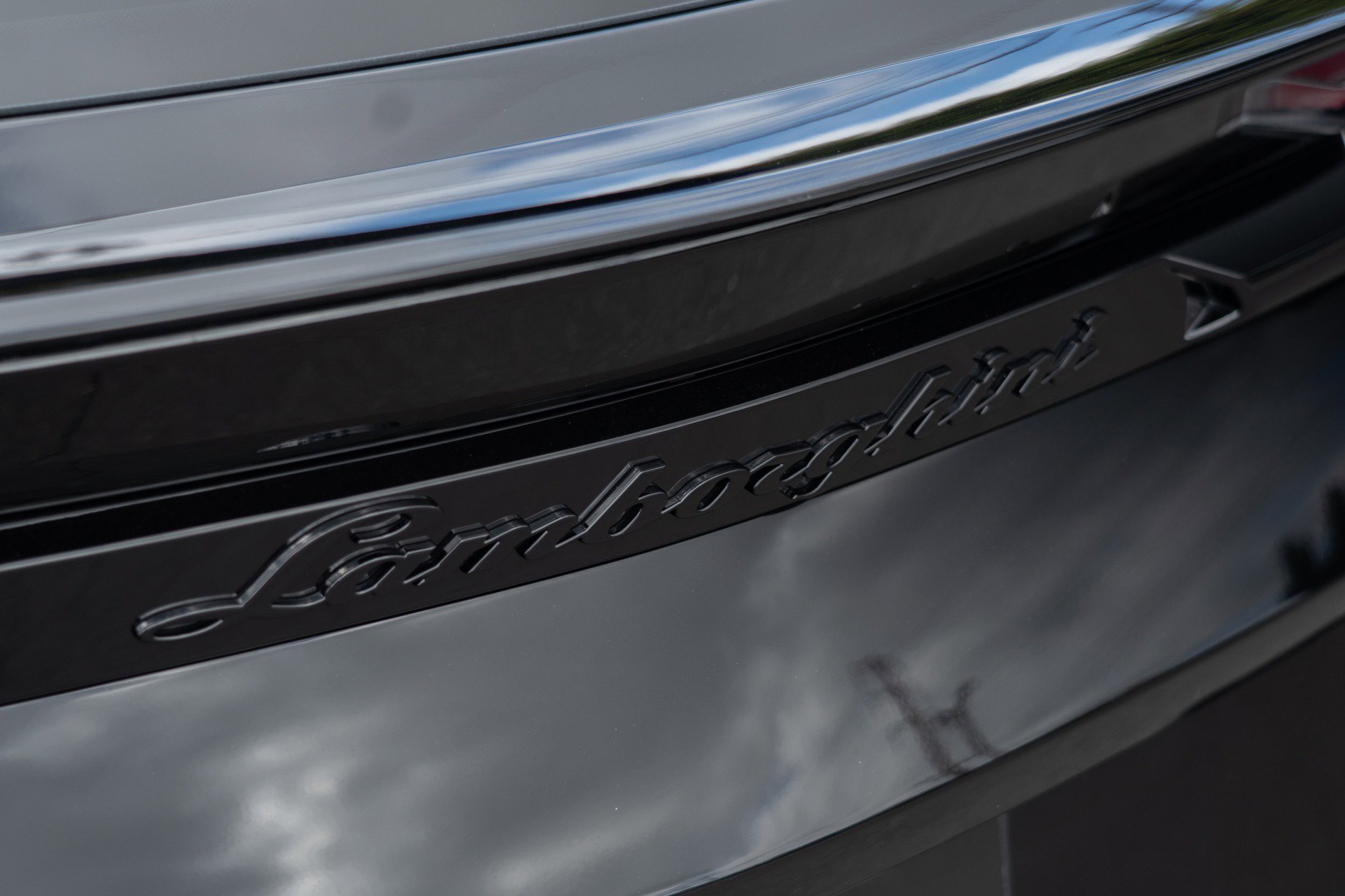Used 2024 Lamborghini Urus S image 28
