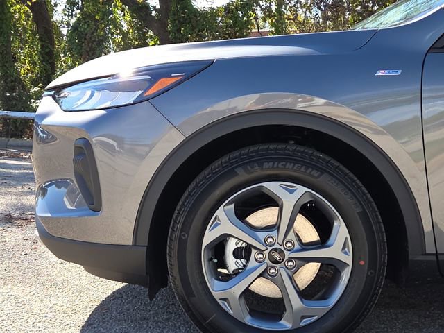 New 2026 Ford Escape ST-Line w/ Tech Pack #1 FWD image 5