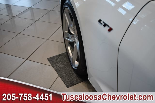 Certified 2021 Chevrolet Camaro LT RWD image 17