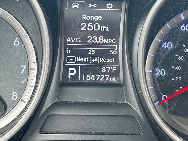 Used 2013 Hyundai Santa Fe Sport FWD image 18