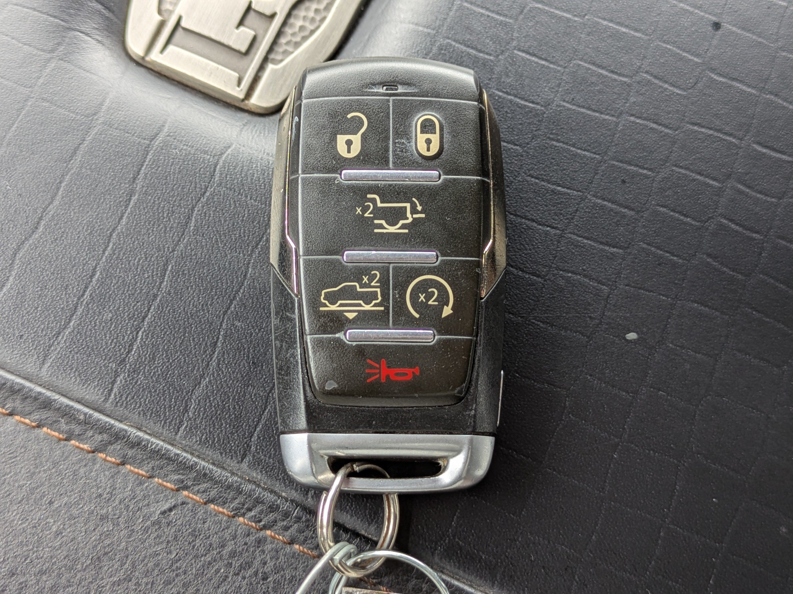 Used 2022 RAM 1500 Limited AWD/4WD image 33