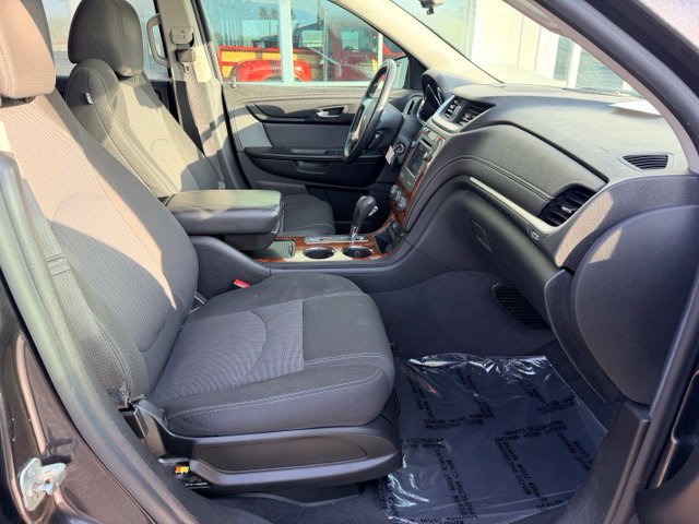 Used 2013 Chevrolet Traverse LT w/ All-Star Edition FWD image 9